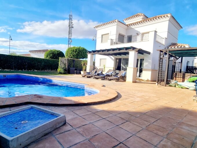 3 Bed 3 Bath Detached Villa on Large Corner Plot – La Torre Golf Resort Murcia