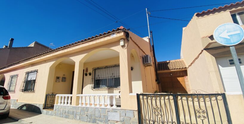 3 Bed Renovated Semi – Detached House For Sale In Roldan, Murcia