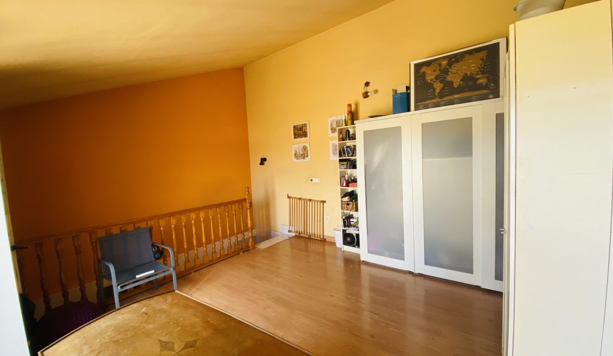 Photo 15-4-25, 14 07 48