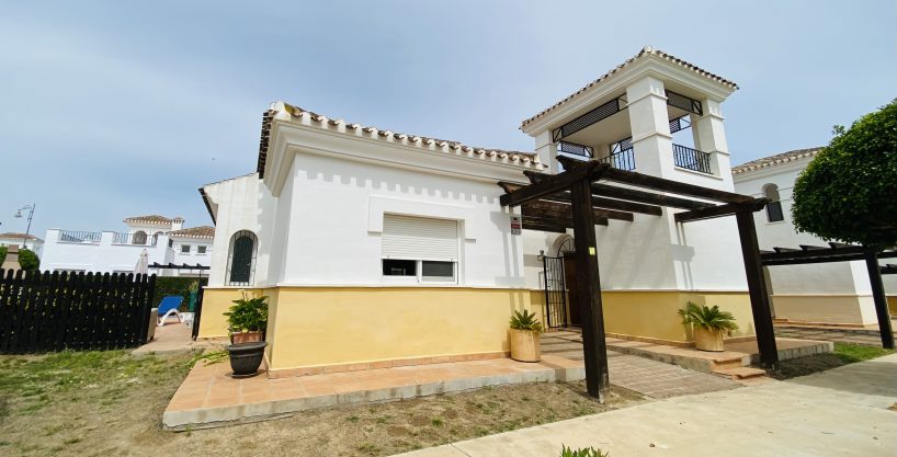 3 Bed, 2 Bath Arce Villa on a Large Corner Plot – La Torre Golf Resort, Murcia