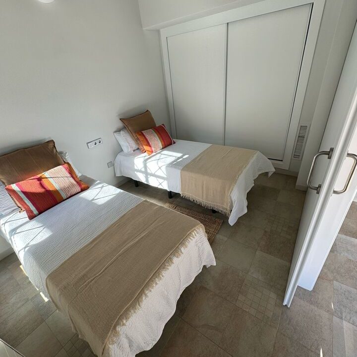 29581-villa-for-sale-in-peraleja-golf-20972804-large