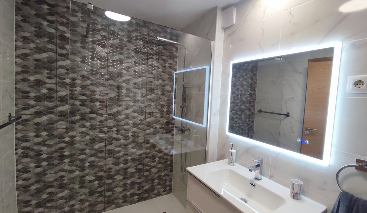 29891-apartment-for-sale-in-hacienda-riquelme-golf-resort-20830052-large