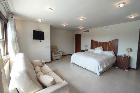 29934-villa-for-sale-in-peraleja-golf-resort-21114875-large