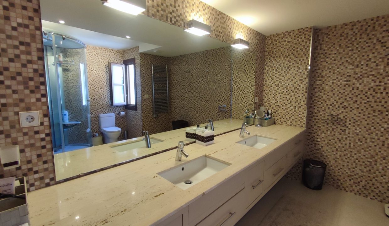 29934-villa-for-sale-in-peraleja-golf-resort-21114888-large
