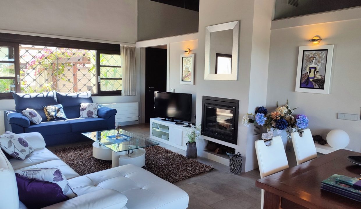 29976-villa-for-sale-in-peraleja-golf-resort-21305541-large
