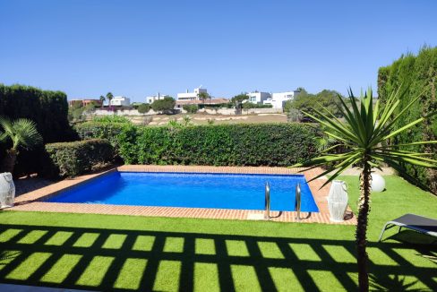 29976-villa-for-sale-in-peraleja-golf-resort-21305550-large