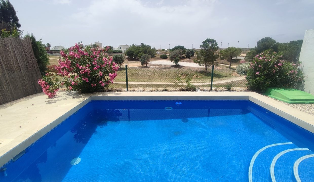 29996-villa-for-sale-in-peraleja-golf-resort-21407741-large