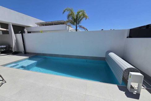 30202-villa-for-sale-in-roldan-21837220-large