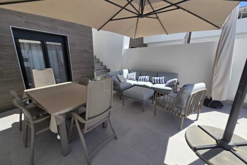30202-villa-for-sale-in-roldan-21837232-large