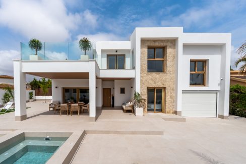 Villa_Exterior_004