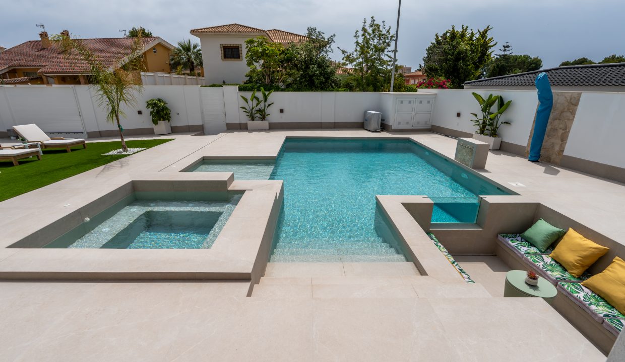 Villa_Exterior_008