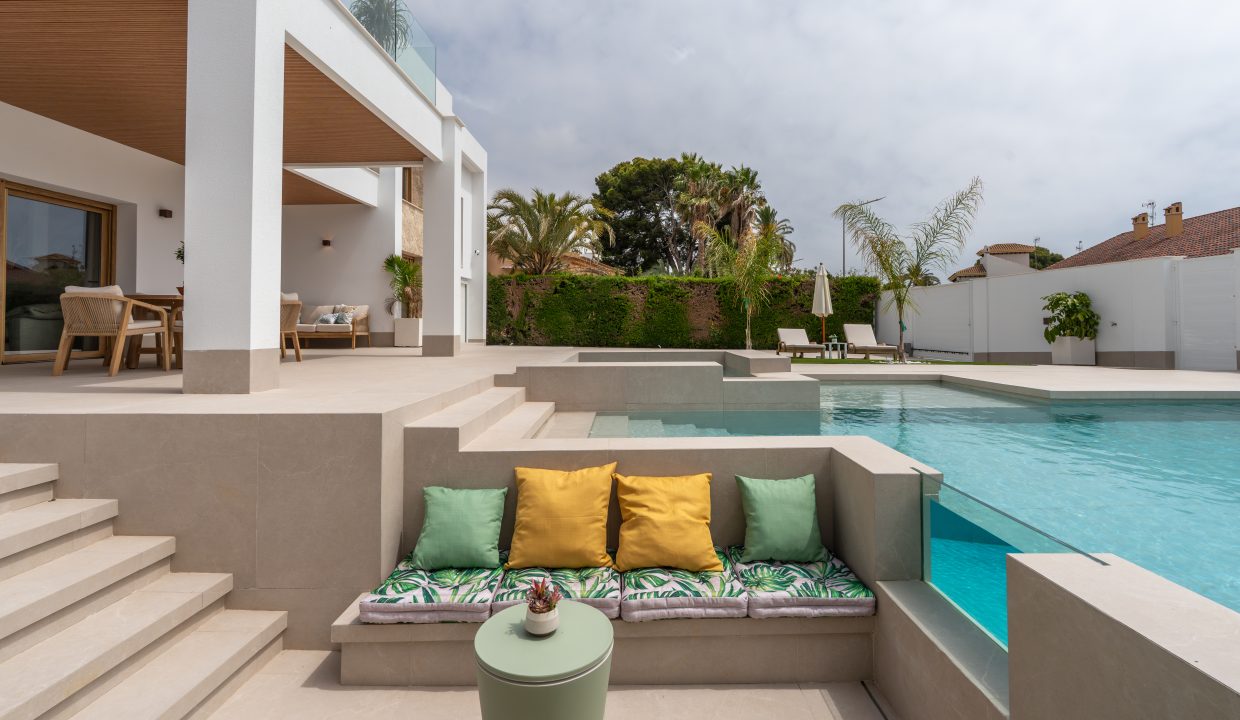 Villa_Exterior_013