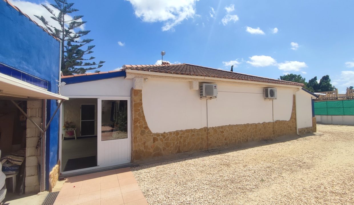 30207-villa-for-sale-in-gea-y-truyols-21854638-large
